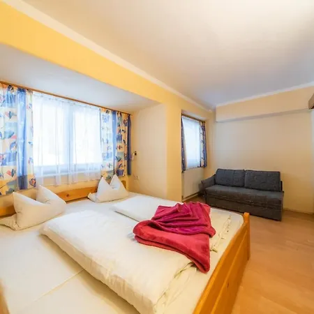 Haus Buchacher 3*