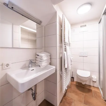 Haus Buchacher 3*