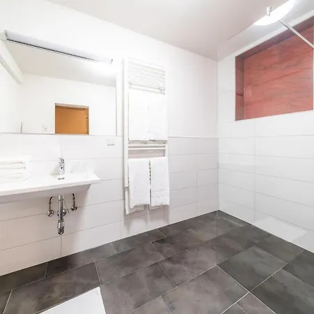 Haus Buchacher 3*