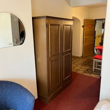 Aparthotel Haus Buchacher 3*