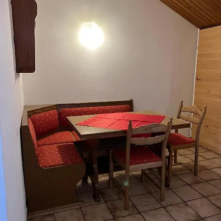 Aparthotel Haus Buchacher 3*