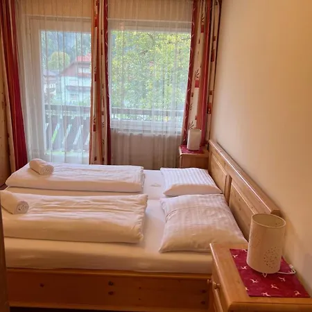 Haus Buchacher Ξενοδοχείο με διαμερίσματα Rattendorf