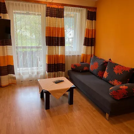 Aparthotel Haus Buchacher 3*